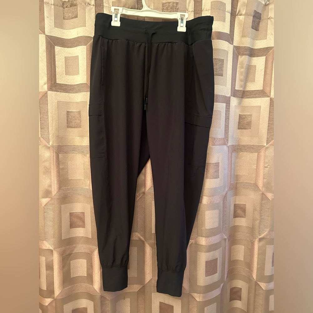 Calla Women’s Black Joggers with Pockets